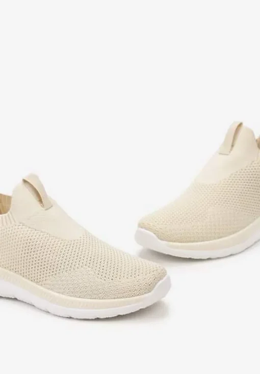 Beżowe Buty Sportowe z Wsuwaną Elastyczną Cholewką Slaia