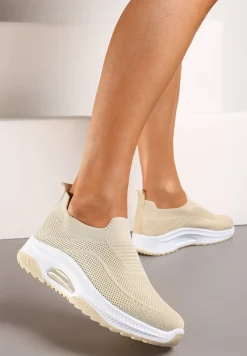 Beżowe Casualowe Buty Sportowe na Grubszej Podeszwie Ozdobione Perforacją Fiovena