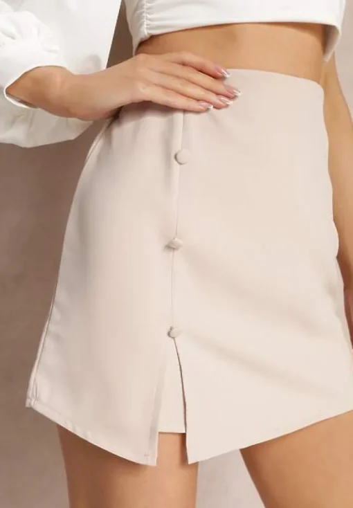 Beżowe Casualowe Spódnico-Szorty High Waist Wykończone z Boku Guzikami Marisstela