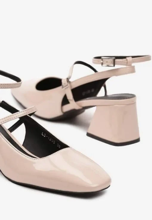 Beżowe Czółenka Slingback z Lakierowanej Imitacji Skóry z Dwiema Sprzączkami Frantalia