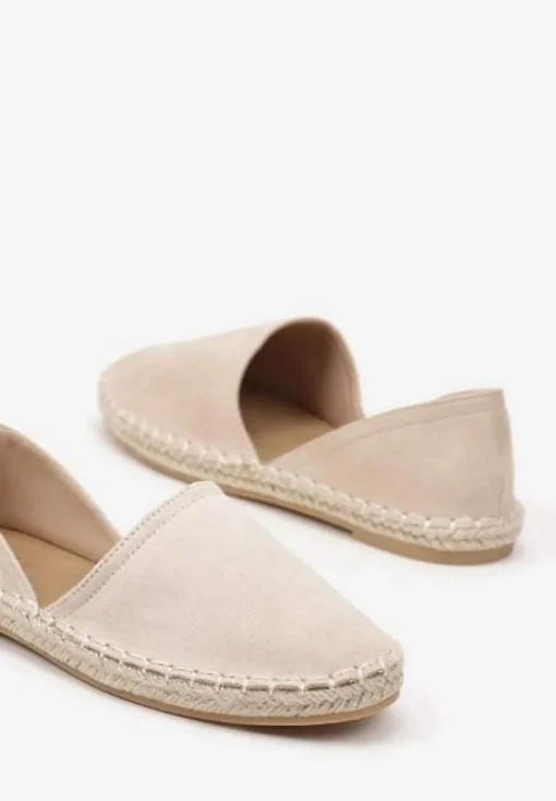 Beżowe Espadryle Ozdobione Wyciętą Cholewką i Plecionką Wommea