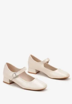 Beżowe Klasyczne Czółenka Zdobione Paskiem i Sprzączką na Niskim Obcasie Vittia