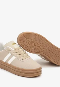 Beżowe Klasyczne Sneakersy na Niewysokiej Platformie Terilee