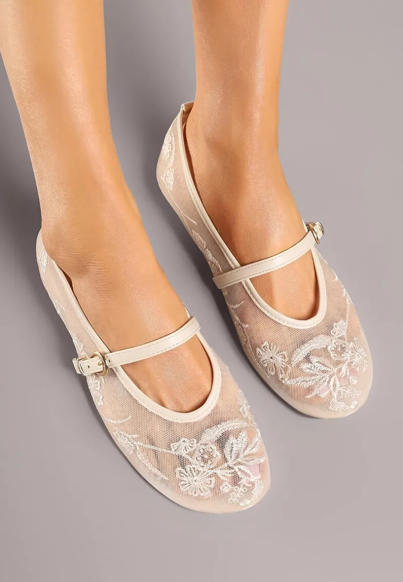 Beżowe Koronkowe Balerinki w Stylu Mary Jane z Haftowanej Siateczki Tilaverra