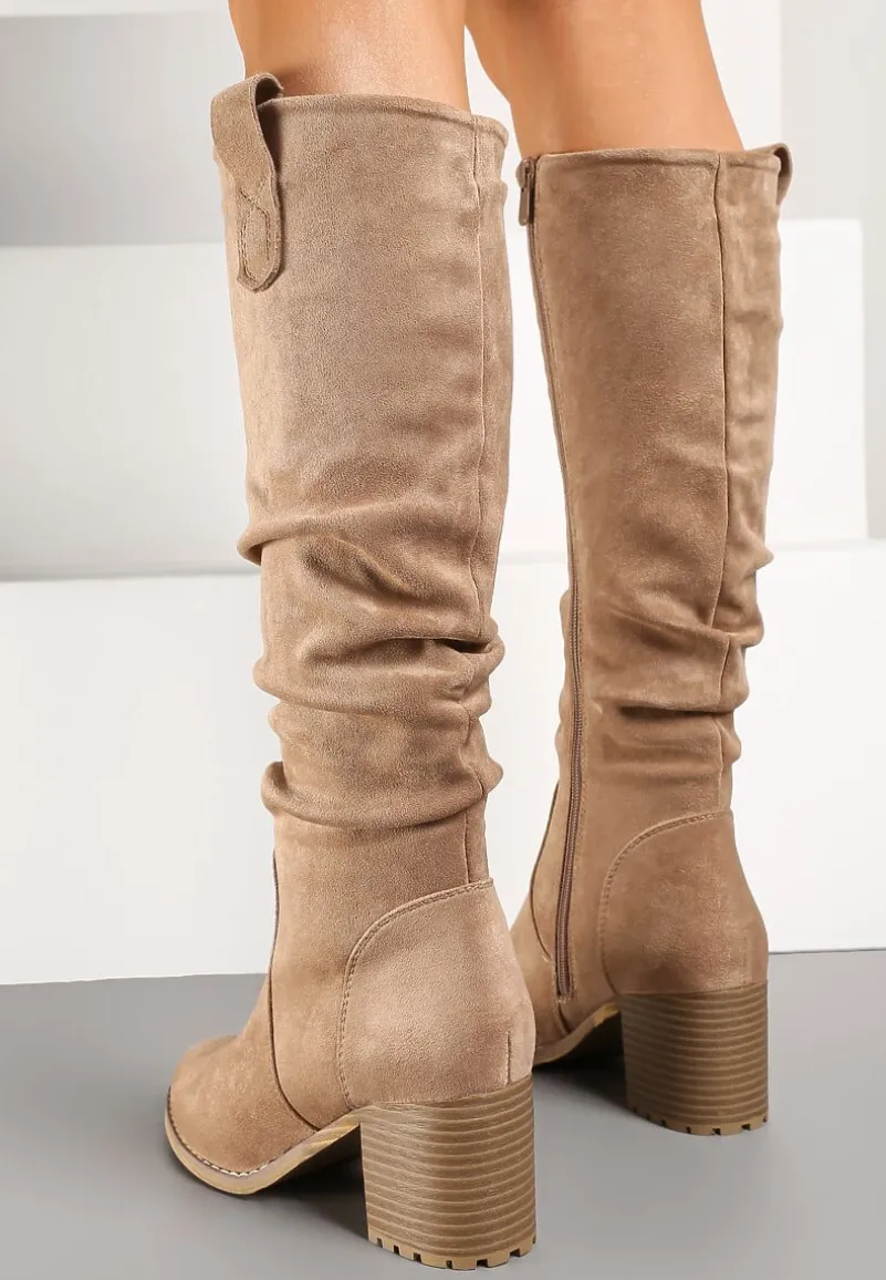 Beżowe Kozaki na Obcasie z Imitacji Zamszu Ozdobione Patkami Tulila