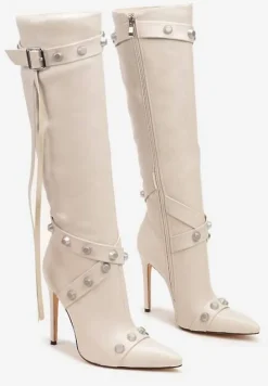 Beżowe Kozaki na Obcasie ze Szpiczastym Noskiem Zdobione Ćwiekami i Paskami przy Cholewce Zinadea