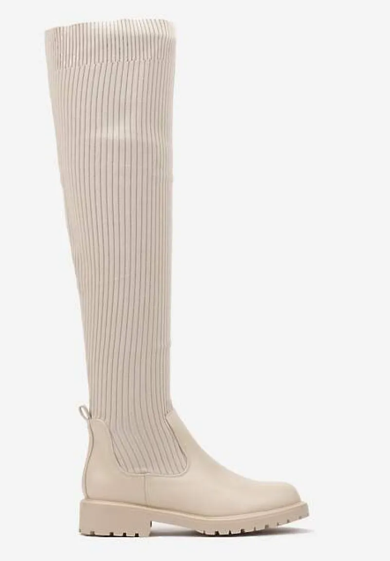 Beżowe Kozaki na Płaskiej Podeszwie z Elastyczną Cholewką Ellittia