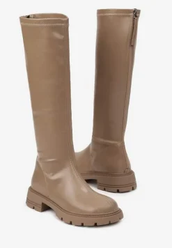 Beżowe Kozaki na Płaskiej Podeszwie z Elastyczną Cholewką i Suwakiem z Tyłu Valadi