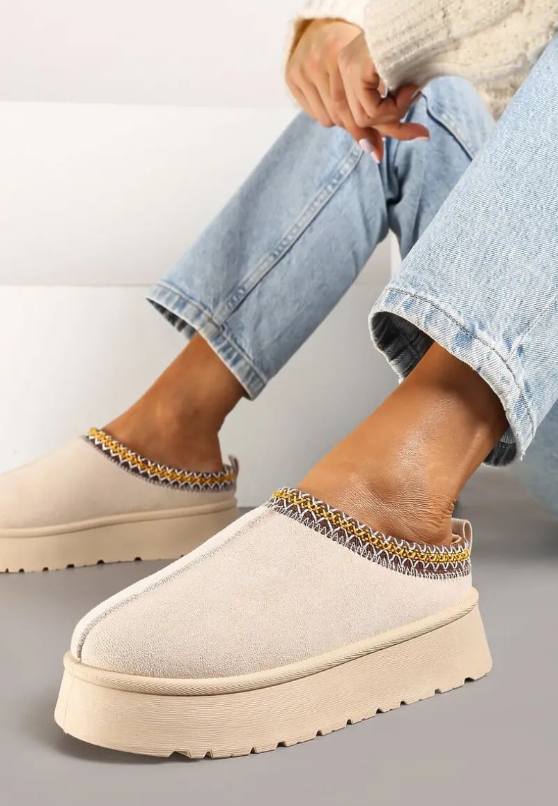 Beżowe Śniegowce na Grubej Podeszwie z Niską Cholewką Zdobioną Haftem Neallira