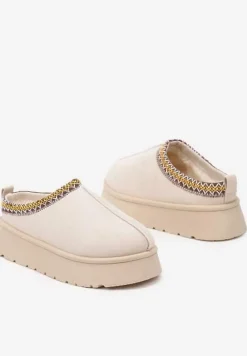 Beżowe Śniegowce na Grubej Podeszwie z Niską Cholewką Zdobioną Haftem Neallira