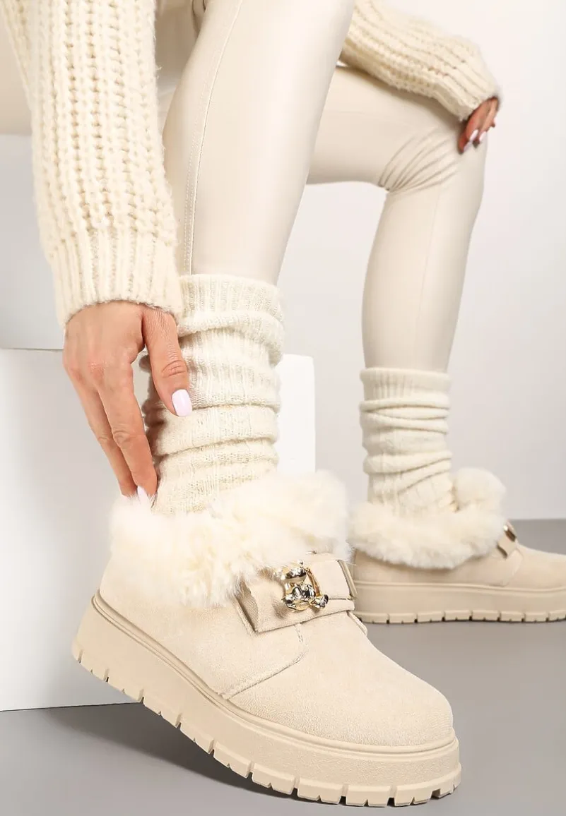 Beżowe Śniegowce na Platformie Ozdobione Aplikacją 3D i Futrem Cediona