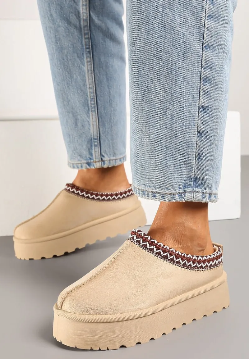 Beżowe Śniegowce na Platformie z Niską Cholewką Ozdobione Haftem Metaria