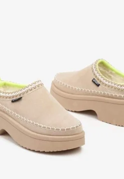Beżowe Śniegowce Wsuwane z Krótką Cholewką i Niską Platformą Clorira