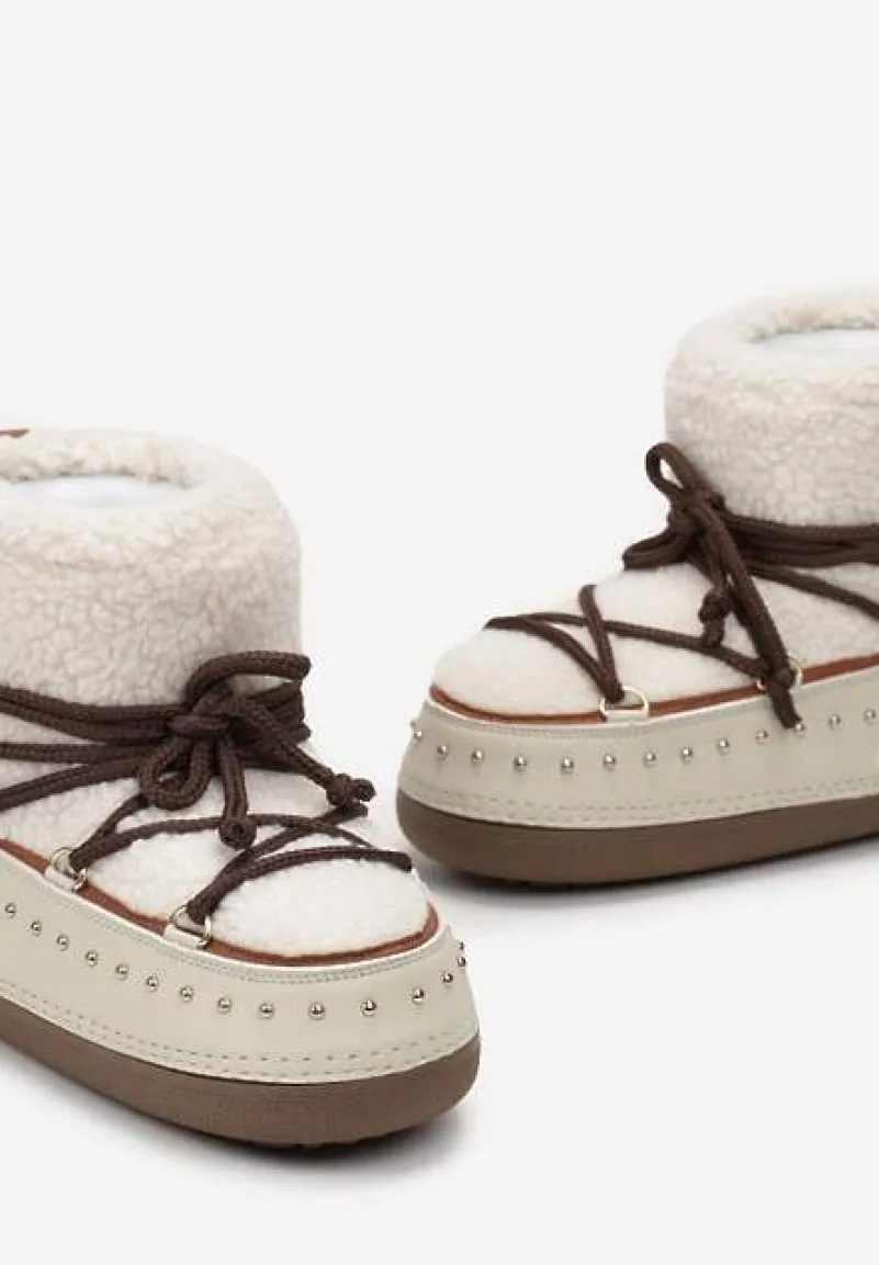 Beżowe Śniegowce z Ozdobnym Sznurowaniem Ćwiekami i Futerkiem Covesa