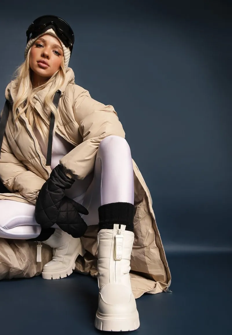 Beżowe Śniegowce z Pikowaną Cholewką i Suwakiem Desmoria