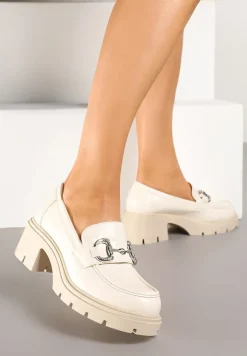 Beżowe Półbuty Mokasyny na Słupku Ozdobione Klamrą i Cyrkoniami Lenlisa