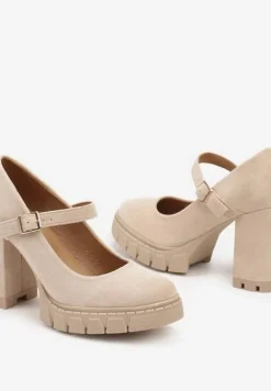 Beżowe Półbuty na Obcasie Typu Słupek z Grubą Podeszwą i Zapięciem na Klamerkę Riandora