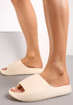 Beżowe Piankowe Klapki z Grubą Podeszwą i Szerokim Paskiem Zamila