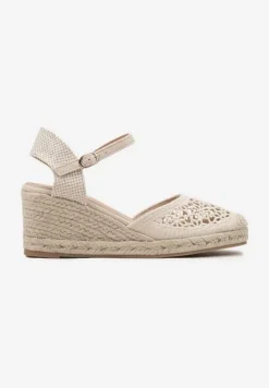 Beżowe Sandały na Koturnie z Plecionką z Ażurową Cholewką Belvesin