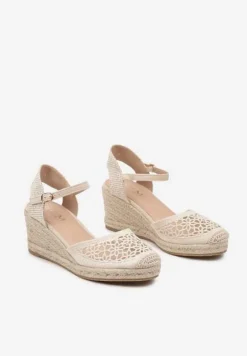 Beżowe Sandały na Koturnie z Plecionką z Ażurową Cholewką Belvesin