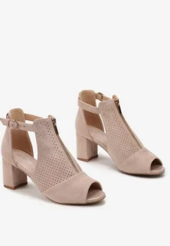 Beżowe Sandały na Obcasie z Suwakiem Zdobione Perforacją i Wycięciami c