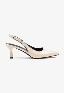 Beżowe Sandały Slingback na Kaczuszce z Lakierowanym Wykończeniem Annive