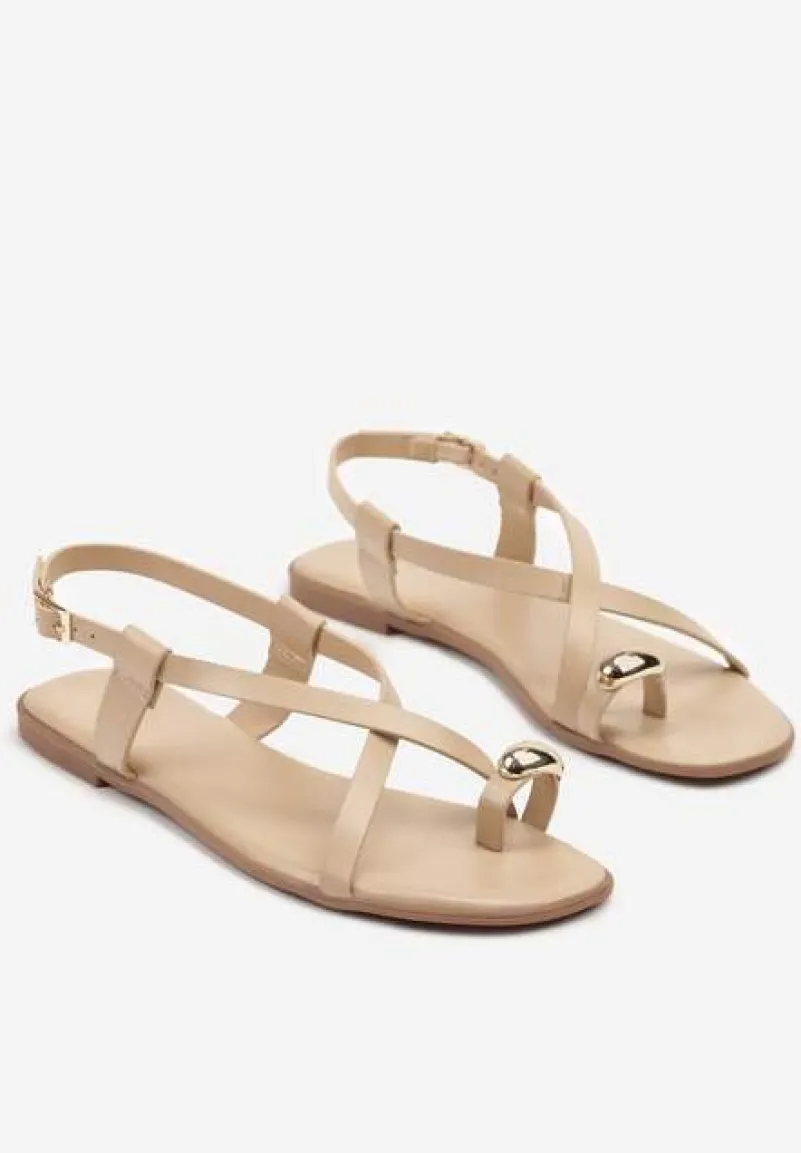 Beżowe Sandały Typu Japonki Vices z Metaliczną Ozdobną na Palcu Vevisa