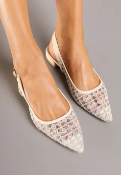Beżowe Sandały Typu Slingback z Szydełkowym Zdobieniem Neonessa