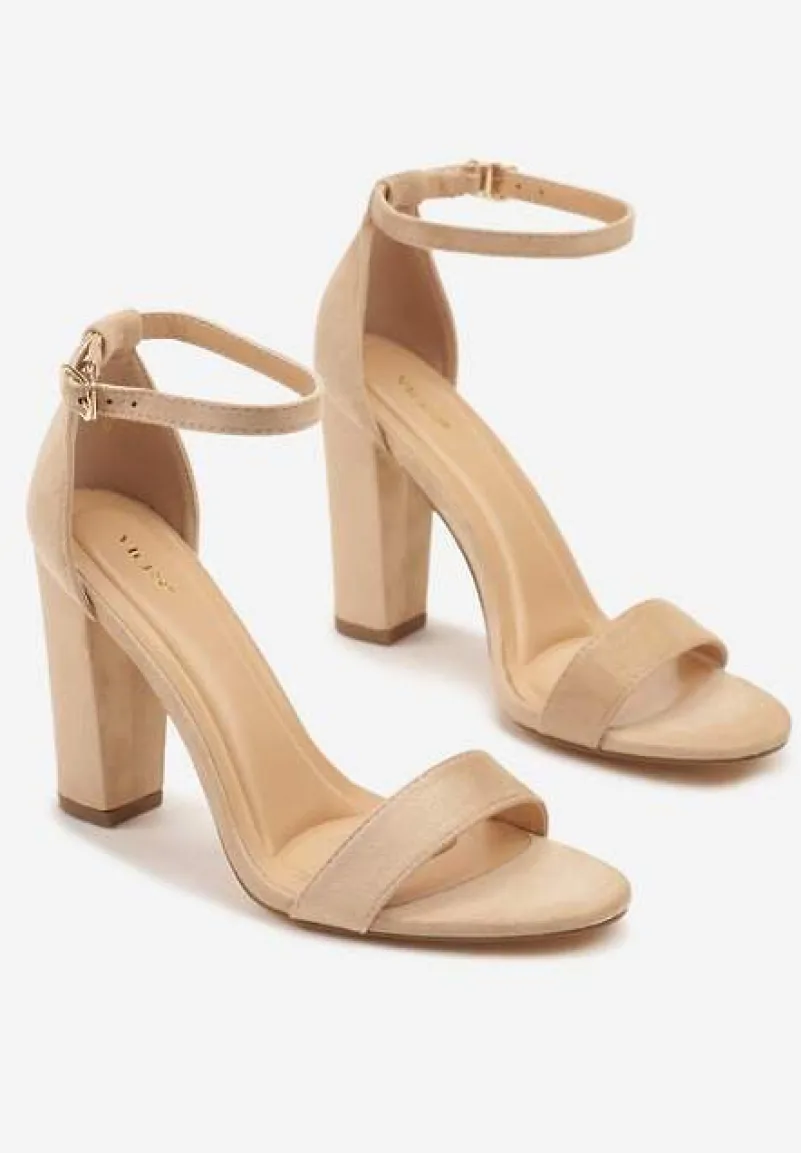 Beżowe Sandały Vices na Słupku w Klasycznym Stylu Feve