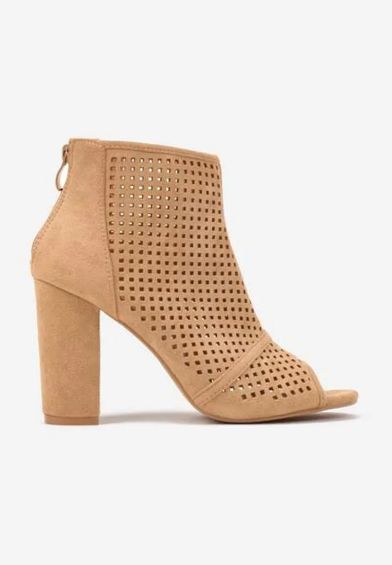 Beżowe Sandały Vices na Słupku z Ażurową Cholewką Felilina