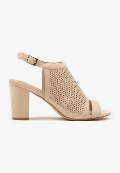 Beżowe Sandały Vices na Słupku z Ażurową Cholewką i Skórzaną Wkładką Saramiae