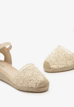 Beżowe Sandały w Stylu Espadryli na Koturnie z Plecionką i Ażurowym Noskiem Bellisae