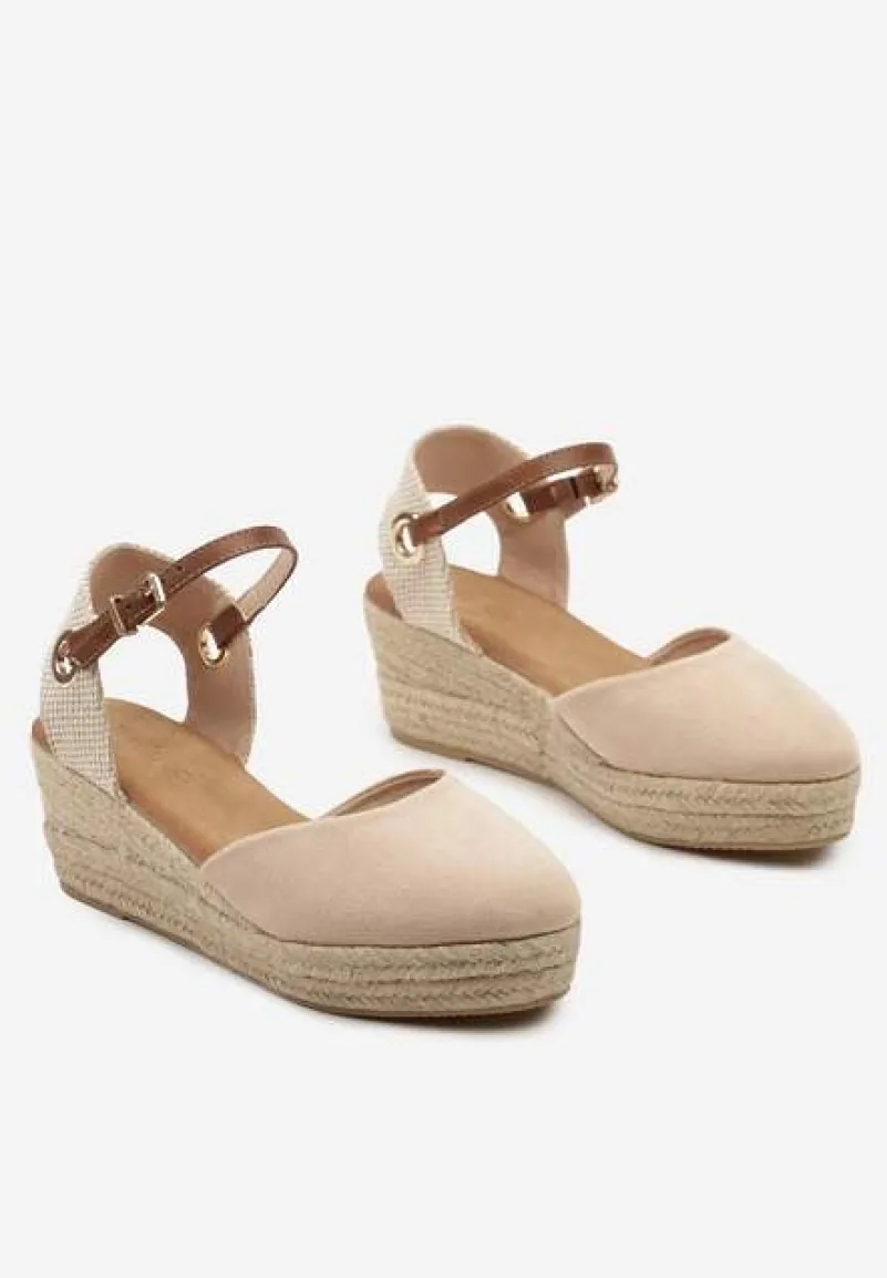 Beżowe Sandały z Plecionką na Koturnie w Stylu Espadryli Effilania