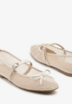 Beżowe Siateczkowe Balerinki Vices z Paskiem z Klamrą i Ozdobną Kokardką Niladiela