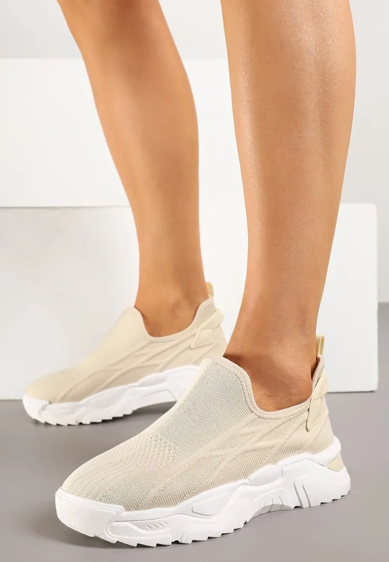 Beżowe Siateczkowe Buty Sportowe Sneakersy Wsuwane Zdobione Tłoczeniami Nusadela