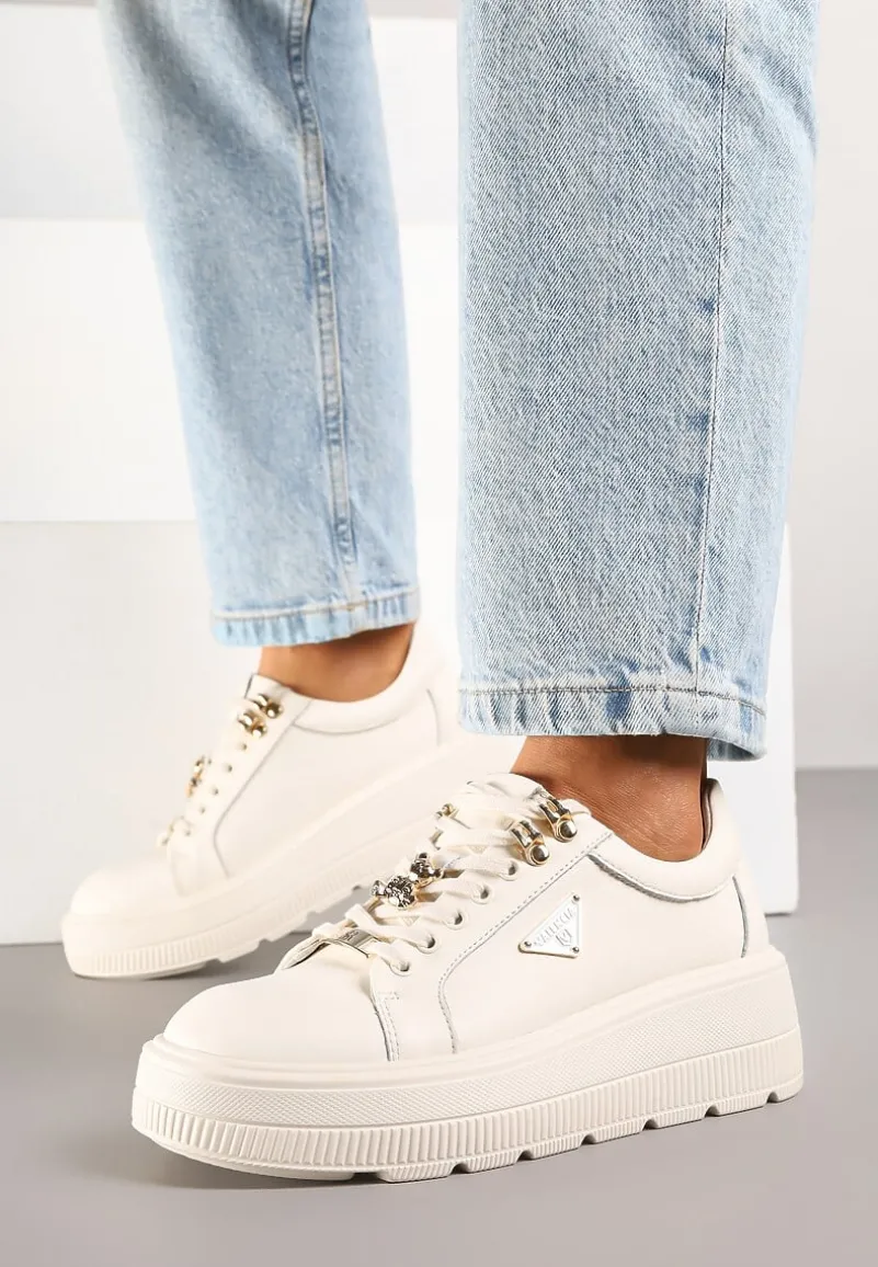 Beżowe Skórzane Sneakersy na Platformie Ozdobione Aplikacją Doliresa