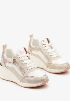 Beżowe Sneakersy Ozdobione Suwakiem i Metalowymi Aplikacjami na Koturnie Warranta