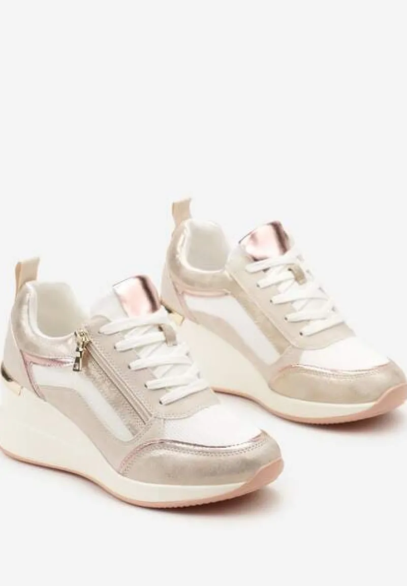 Beżowe Sneakersy Ozdobione Suwakiem i Metalowymi Aplikacjami na Koturnie Warranta