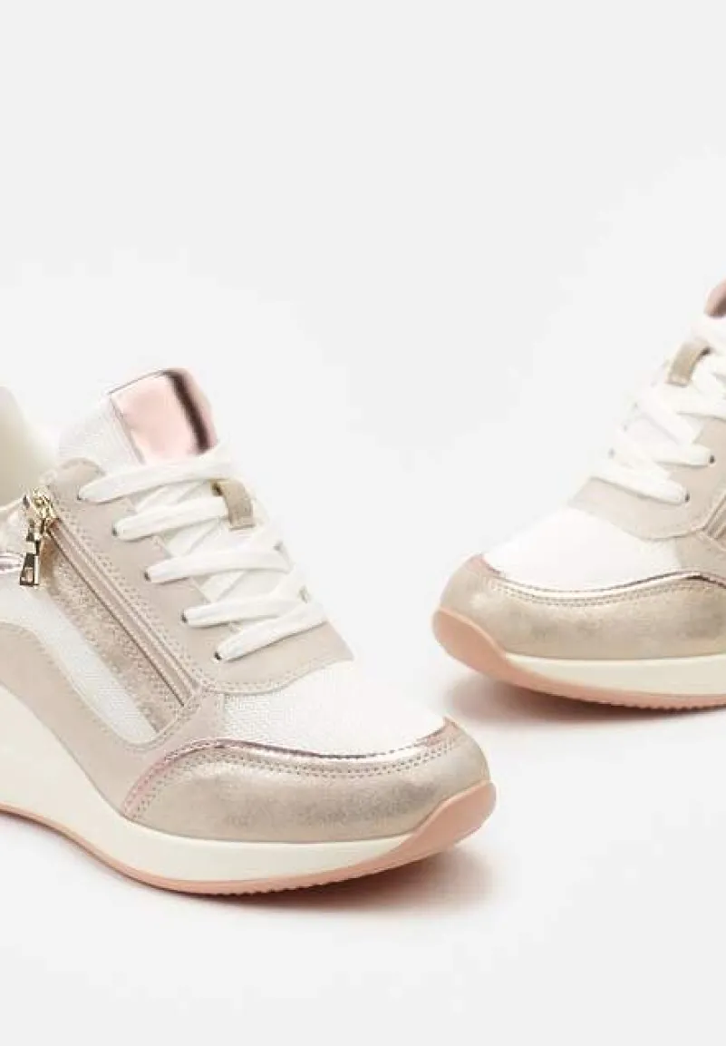 Beżowe Sneakersy Ozdobione Suwakiem i Metalowymi Aplikacjami na Koturnie Warranta