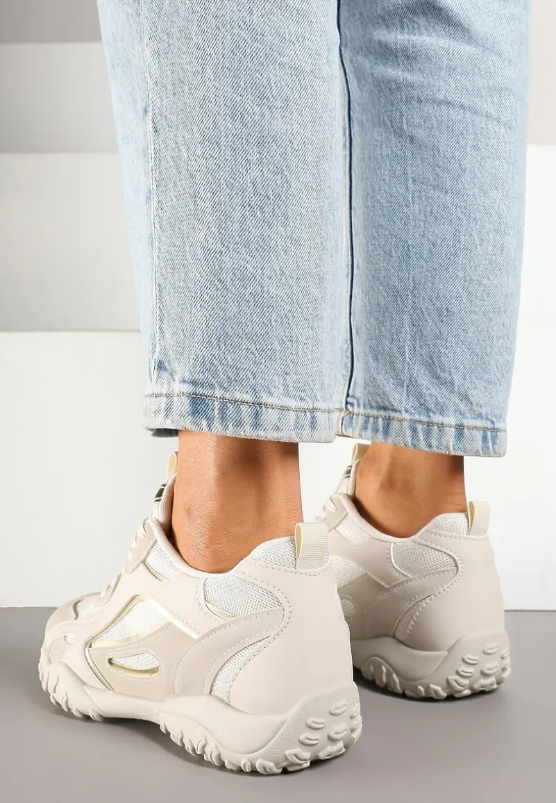 Beżowe Sneakersy Ozdobione Tłoczoną Cholewką Pillitha