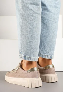 Beżowe Sneakersy Skórzane na Platformie z Ozdobnym Suwakiem i Perforacją Niliria