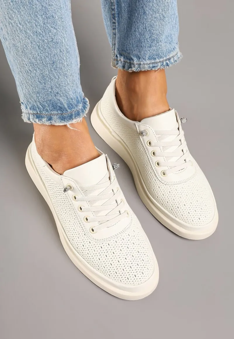 Beżowe Sneakersy Skórzane z Perforacją i Ozdobą Neorielina