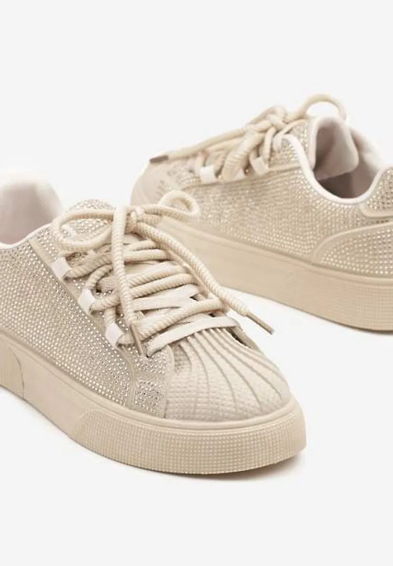 Beżowe Sneakersy z Ozdobnym Tłoczeniem i Cyrkoniami Dorreia