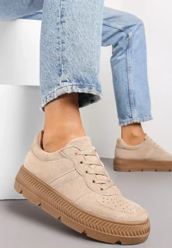 Beżowe Sneakersy z Perforacją na Żłobionej Podeszwie Riparian Rights