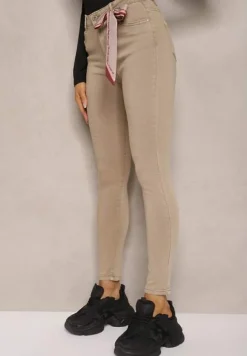 Beżowe Spodnie Skinny z Wysokim Stanem i Ozdobną Chustką Hyadia