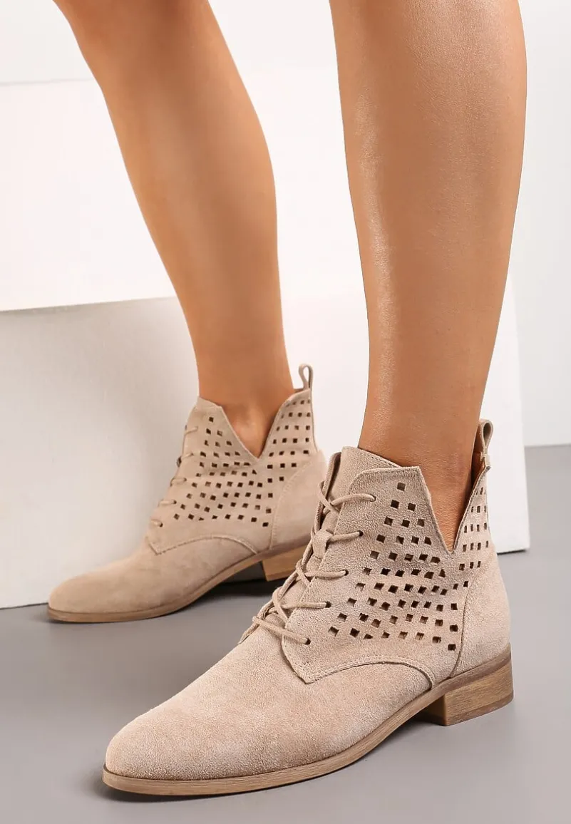 Beżowe Sznurowane Botki ze Skórzaną Wkładką Ażurową Cholewką za Kostkę i Wycięciem Tlixa