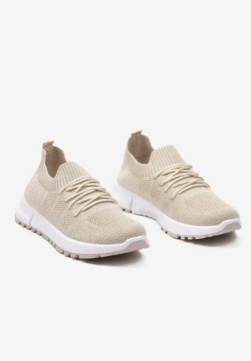 Beżowe Sznurowane Buty Sportowe na Płaskiej Podeszwie Ozdobione Perforacją Nilalama
