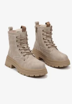 Beżowe Sznurowane Płaskie Botki w Stylu Workerów Cleida