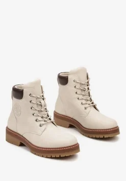 Beżowe Sznurowane Traperki z Nubuku o Klasycznym Fasonie Tirilaine