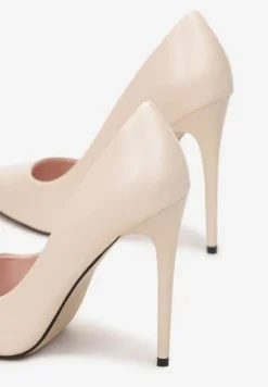 Beżowe Szpilki z Ekoskóry i Szpiczastym Noskiem Caliane